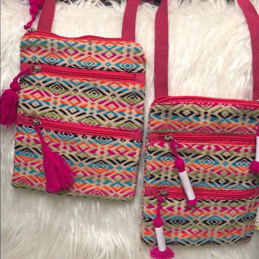 Purses - Picture 3 of 6